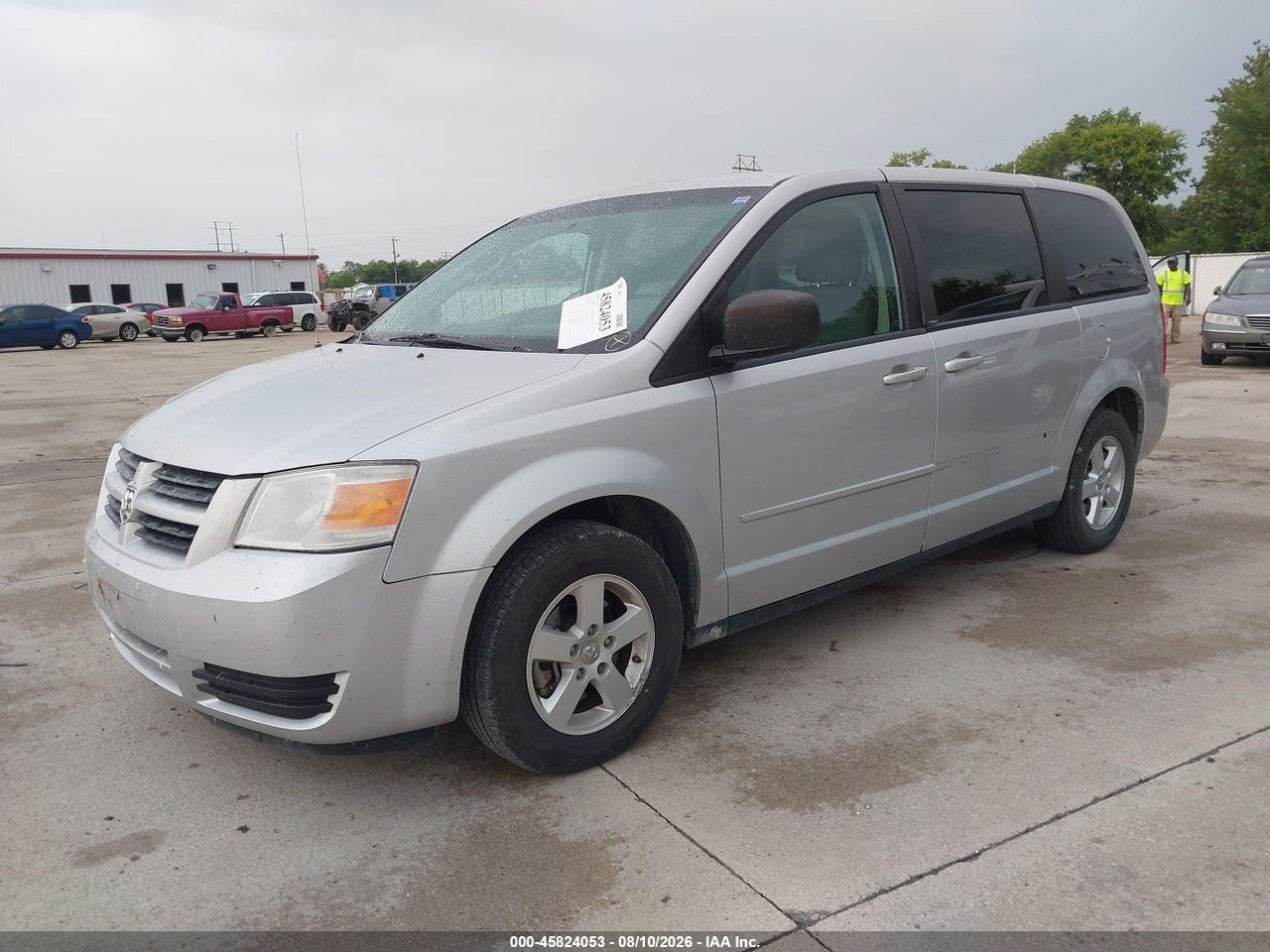 2010 DODGE GRAND CARAVAN SE · 2/11