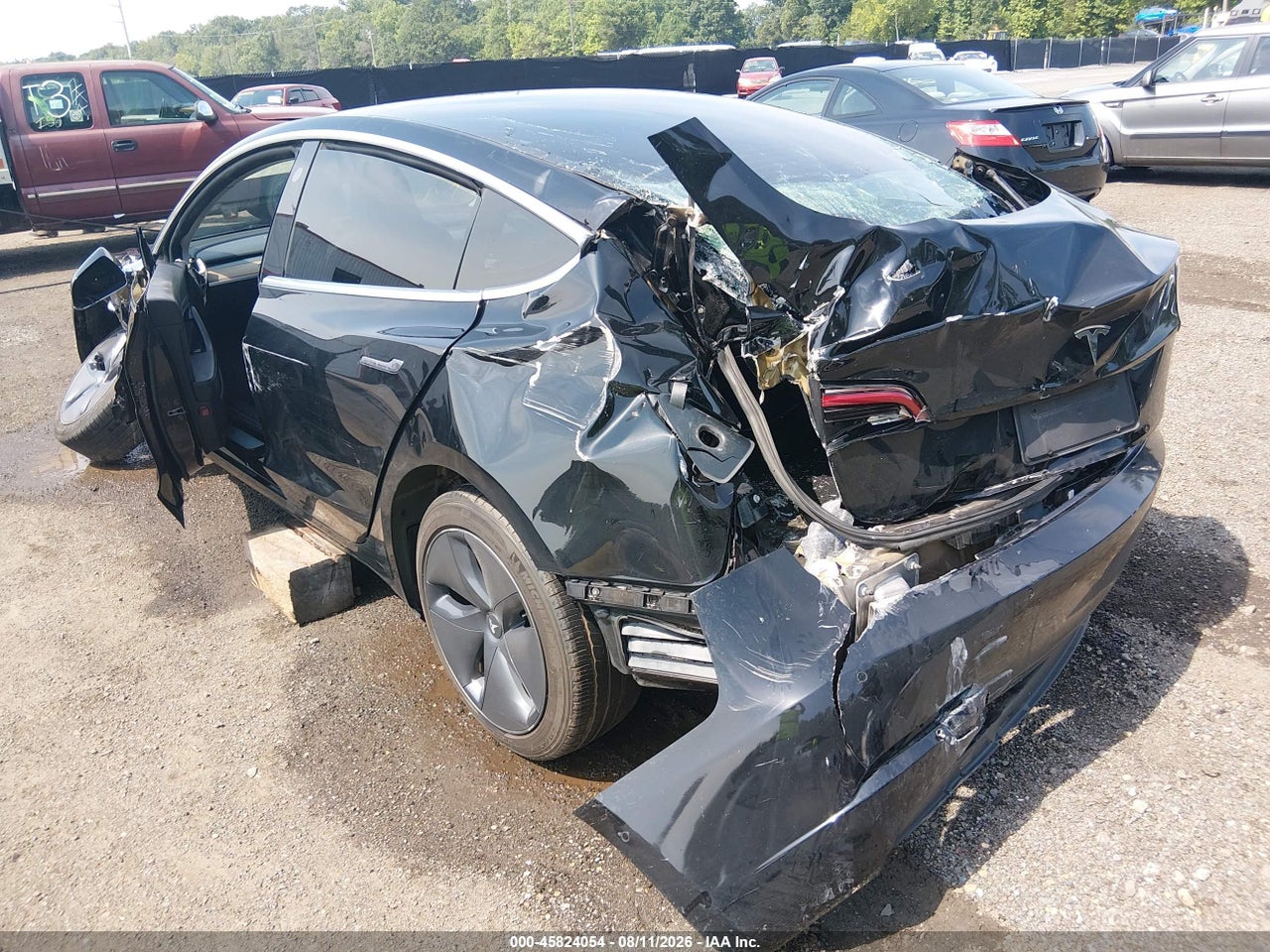 2019 TESLA MODEL 3 LONG RANGE/MID RANGE/STANDARD RANGE/STANDARD RANGE PLUS · 6/10