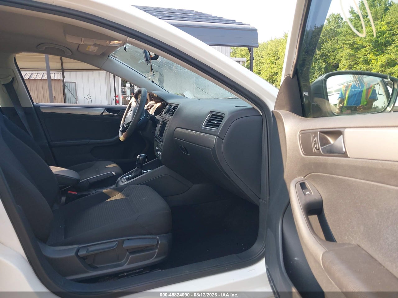 2016 VOLKSWAGEN JETTA 1.4T SE · 5/11