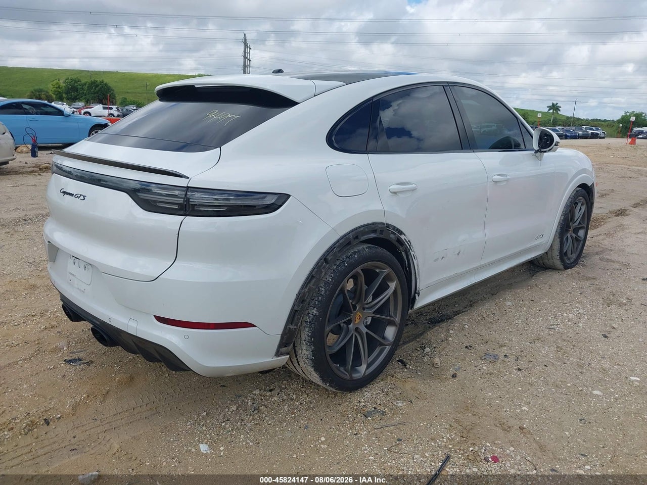 2021 PORSCHE CAYENNE COUPE GTS · 4/11