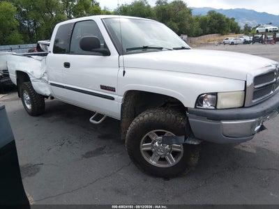 1B7KF2369XJ****** · 1999 DODGE RAM 2500 ST