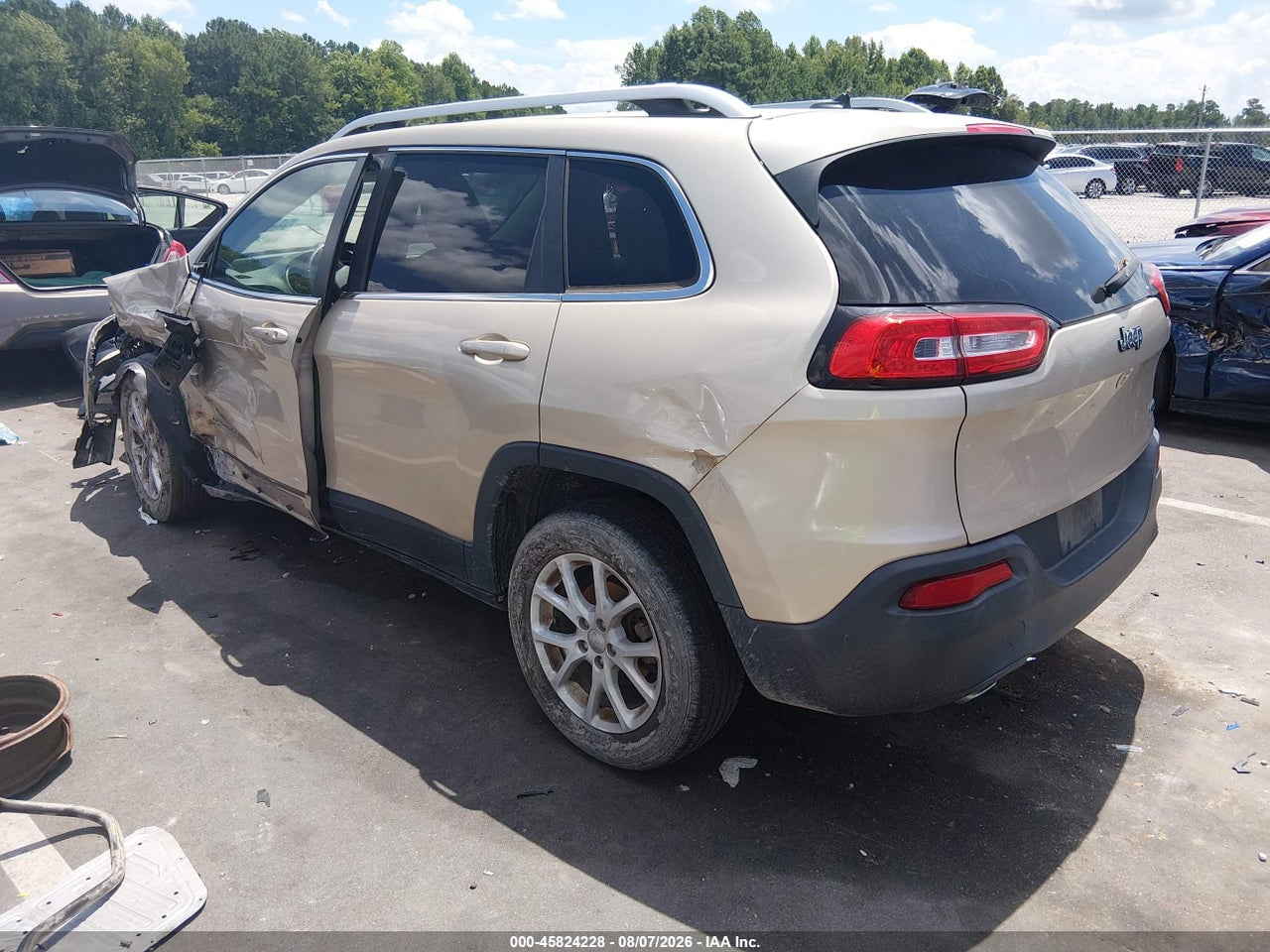 2014 JEEP CHEROKEE LATITUDE · 3/11