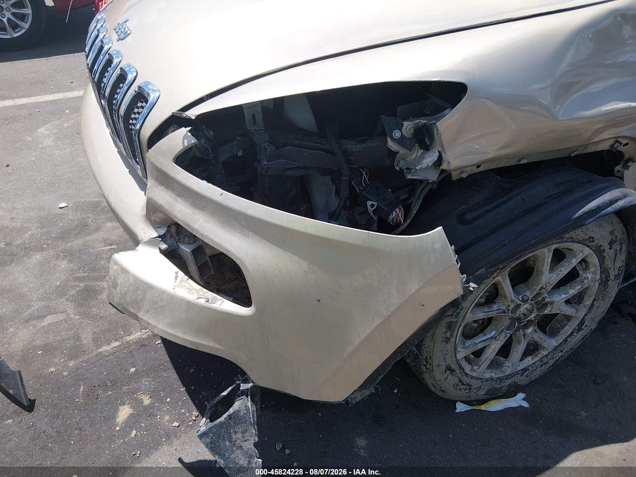2014 JEEP CHEROKEE LATITUDE · 6/11