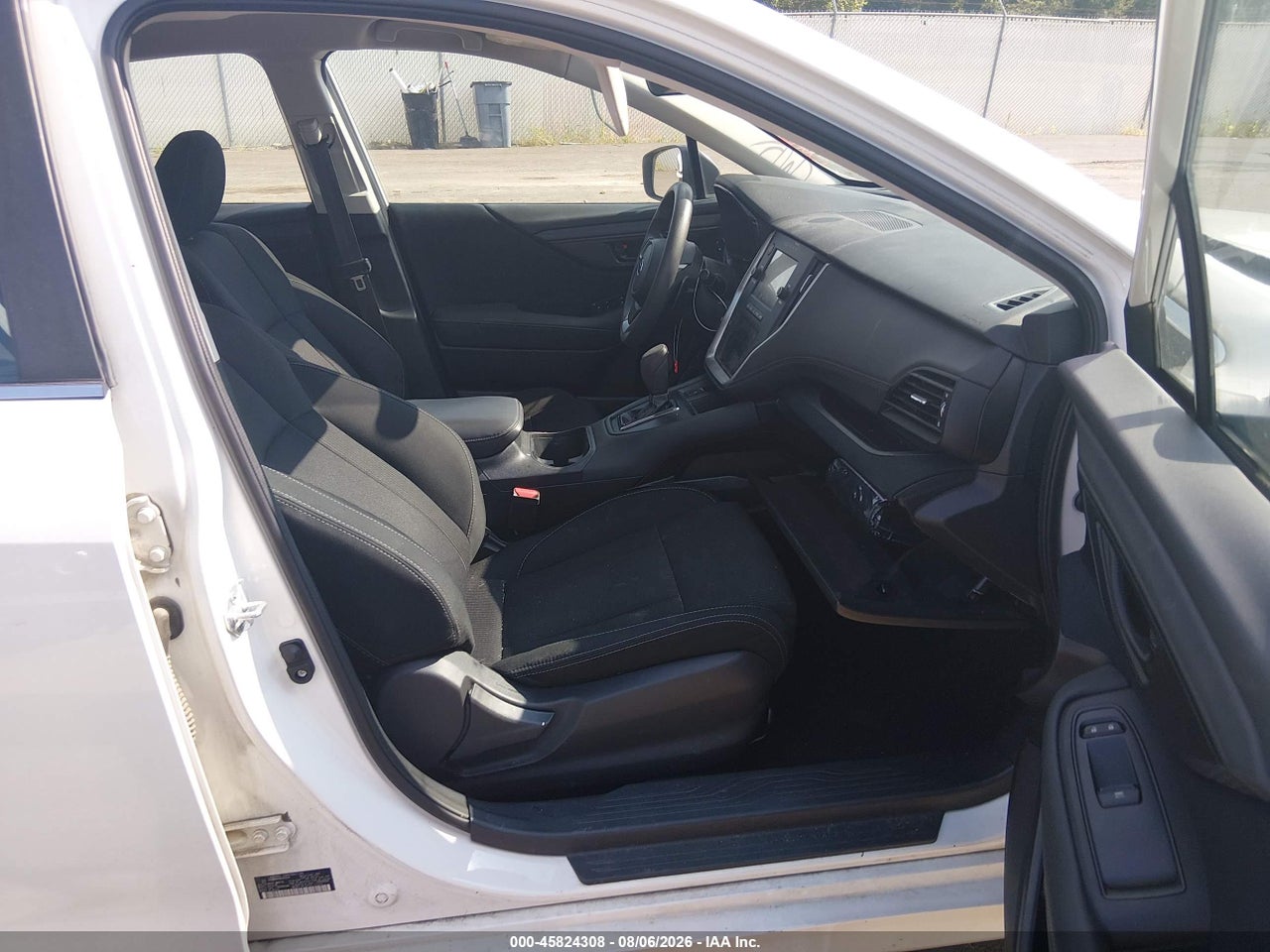 2022 SUBARU LEGACY · 5/11