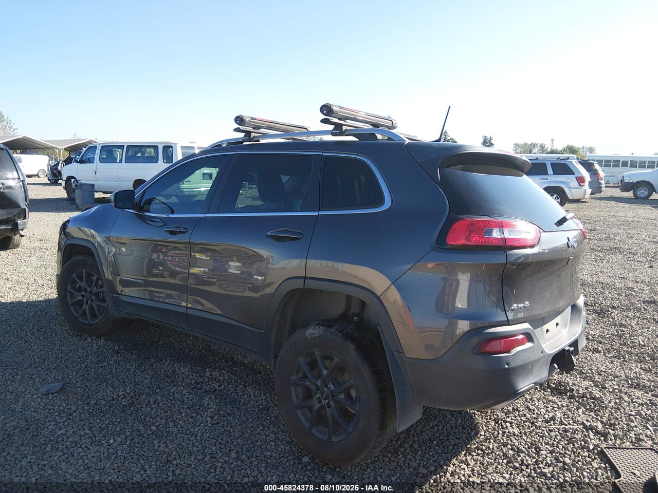 2018 JEEP CHEROKEE LATITUDE PLUS 4X4 · 3/11