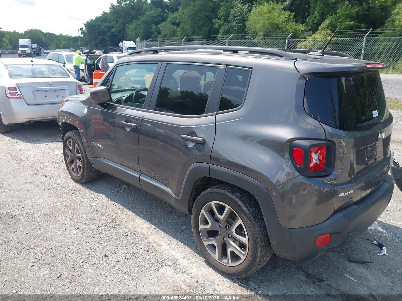 2017 JEEP RENEGADE LATITUDE · 3/11