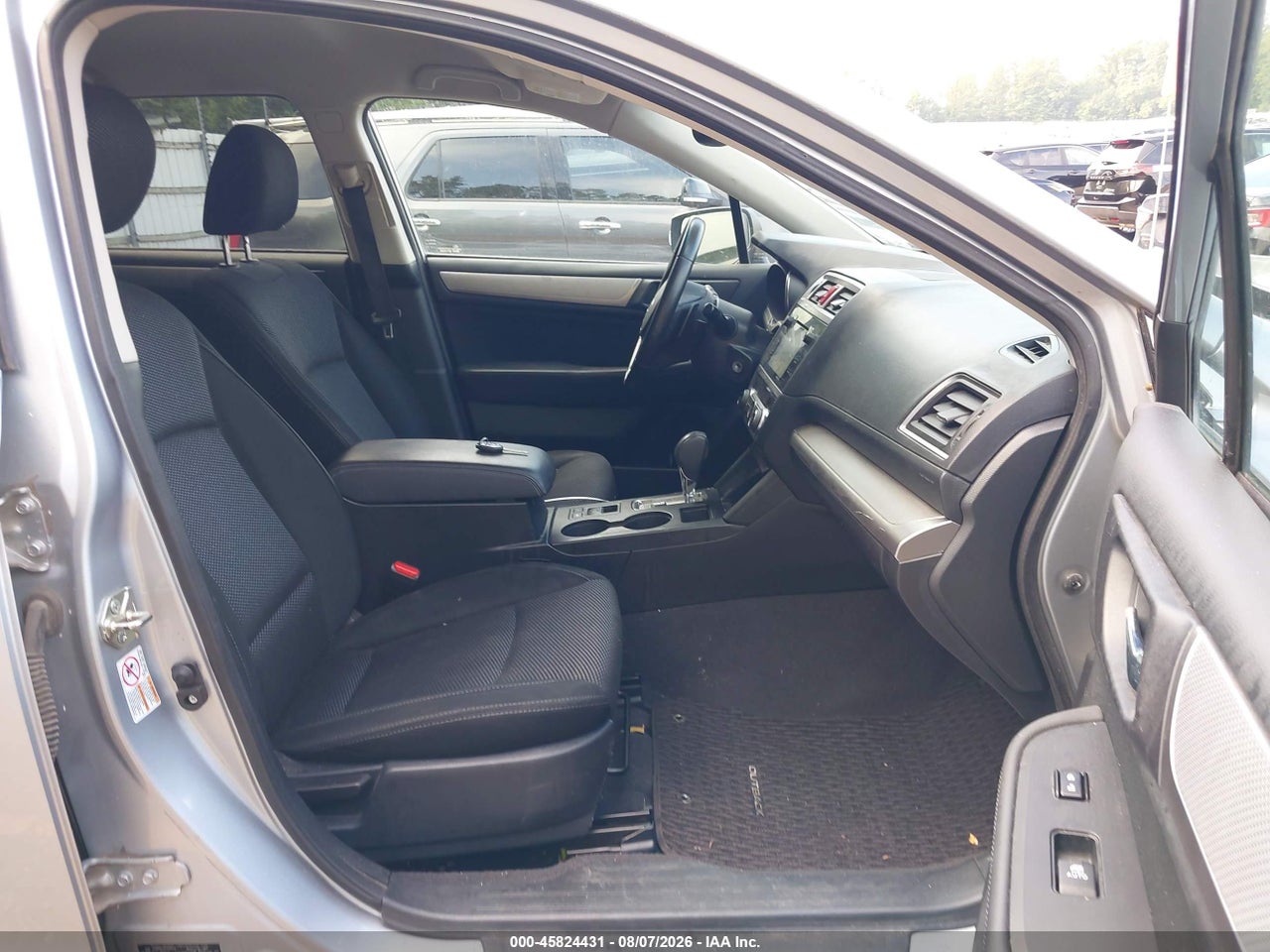 2015 SUBARU OUTBACK 2.5I PREMIUM · 5/11