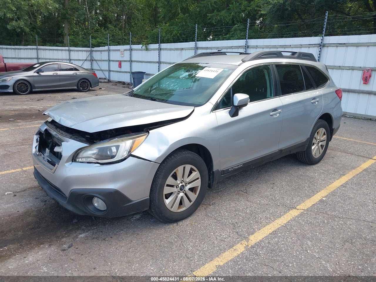 2015 SUBARU OUTBACK 2.5I PREMIUM · 2/11