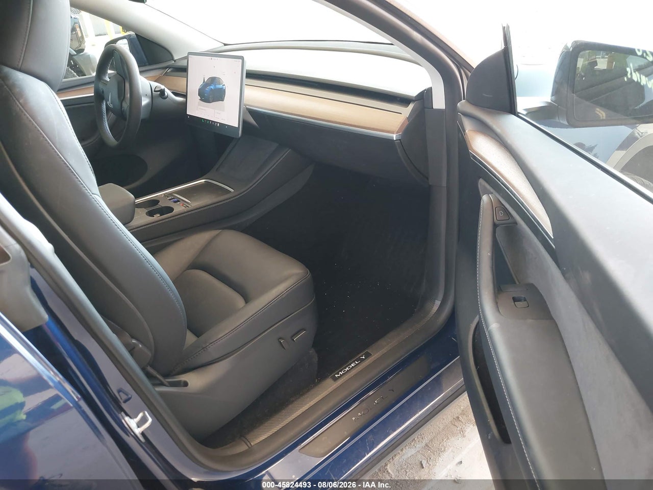 2024 TESLA MODEL Y LONG RANGE DUAL MOTOR ALL-WHEEL DRIVE · 5/9