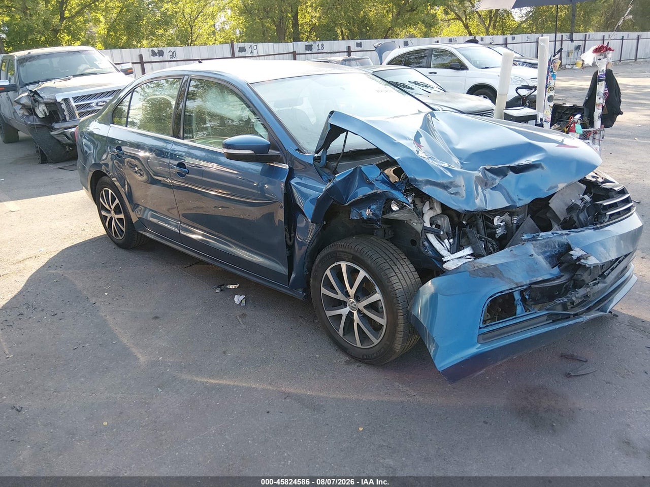 3VWDB7AJ6HM****** · 2017 VOLKSWAGEN JETTA 1.4T SE