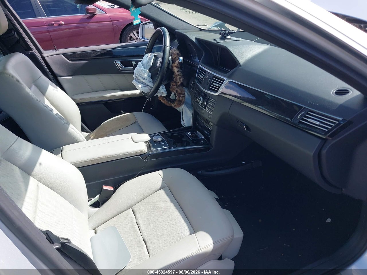 2011 MERCEDES-BENZ E 350 · 5/11