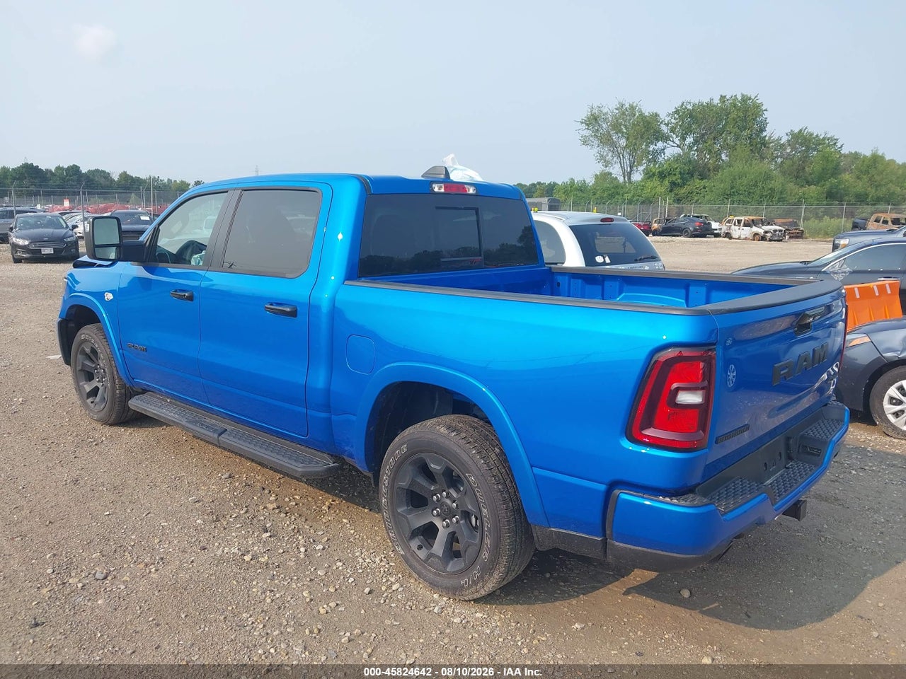 2026 RAM 1500 BIG HORN  4X4 5'7 BOX · 3/11