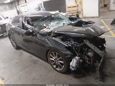 3MZBN1V33JM****** · 2018 MAZDA MAZDA3 TOURING