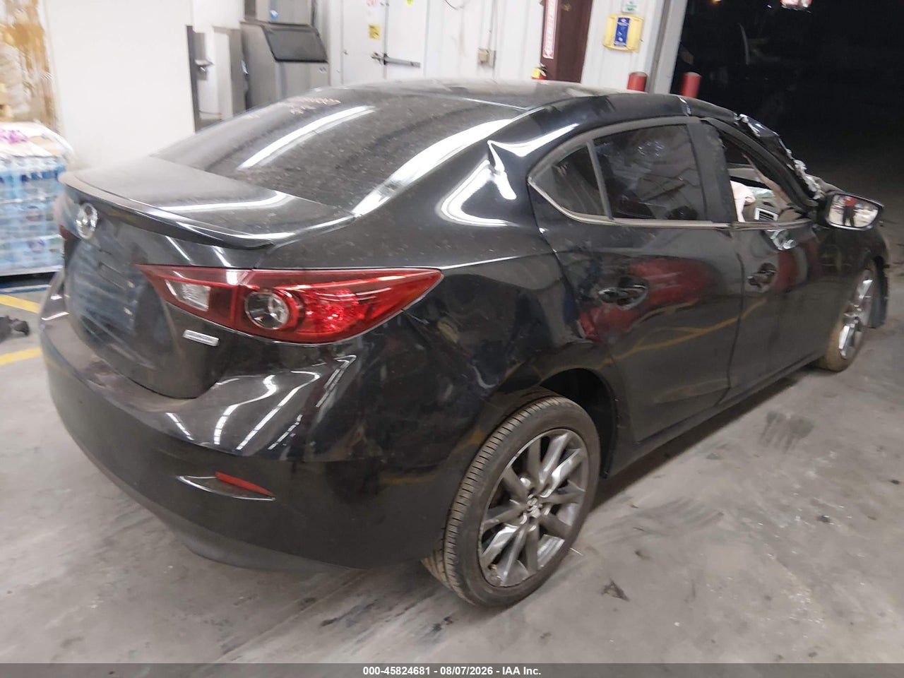 2018 MAZDA MAZDA3 TOURING · 4/10