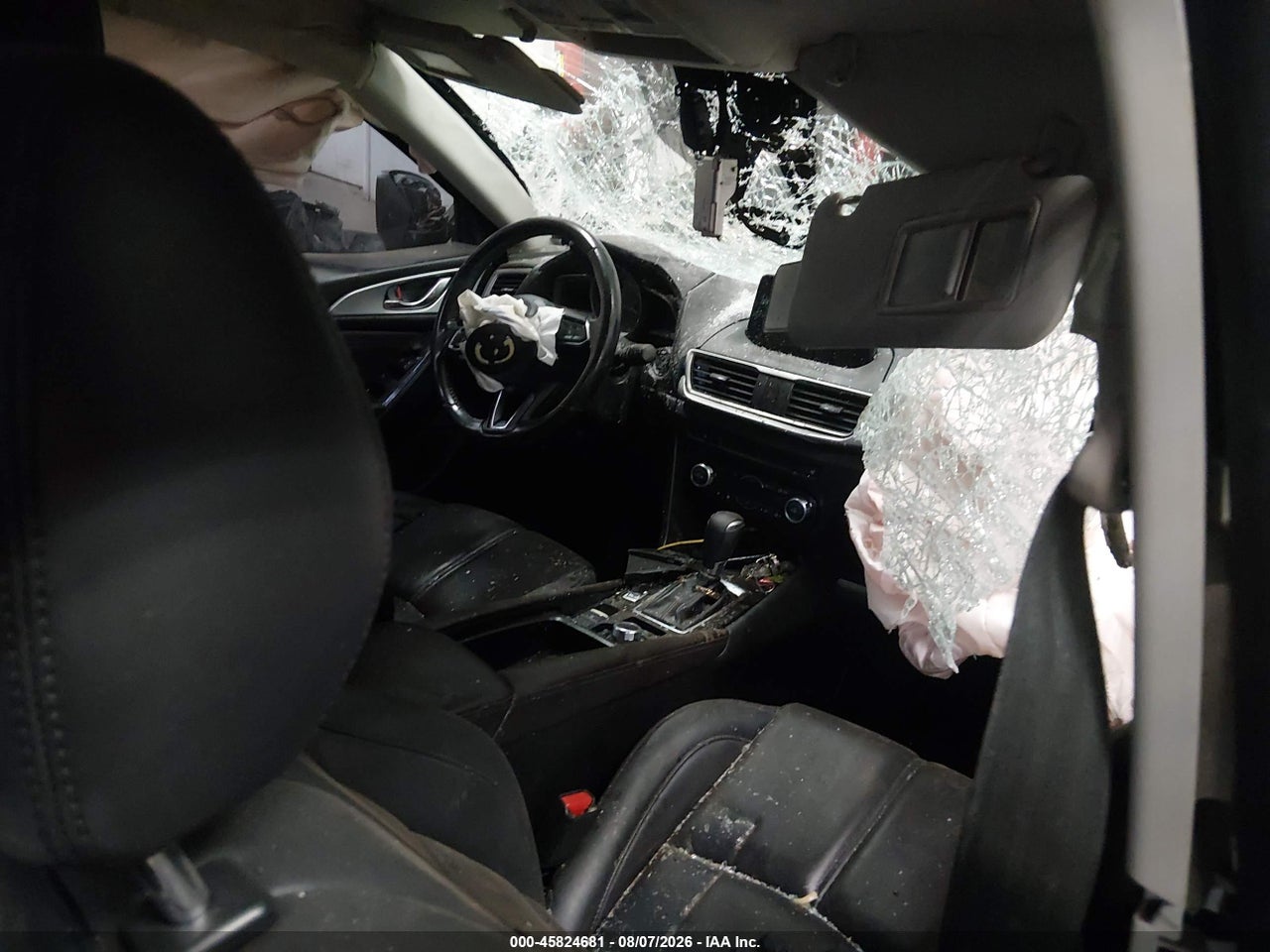 2018 MAZDA MAZDA3 TOURING · 5/10