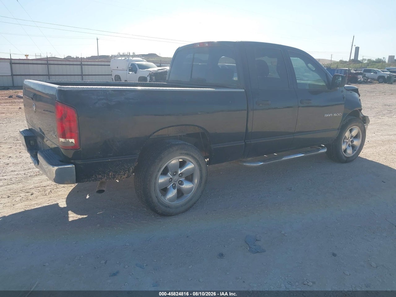 2005 DODGE RAM 1500 SLT/LARAMIE · 4/11