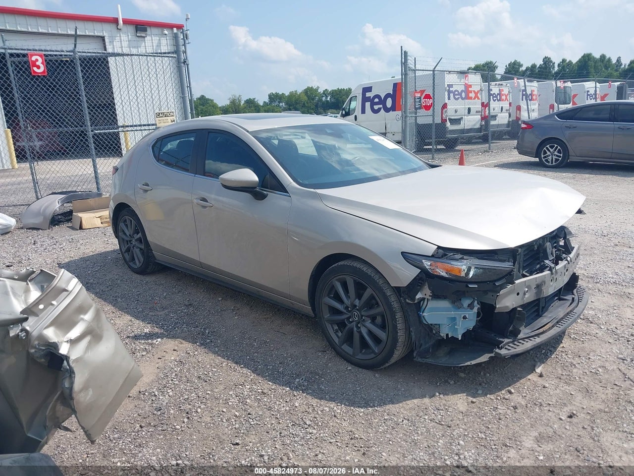JM1BPALM2P1****** · 2023 MAZDA MAZDA3 2.5 S PREFERRED