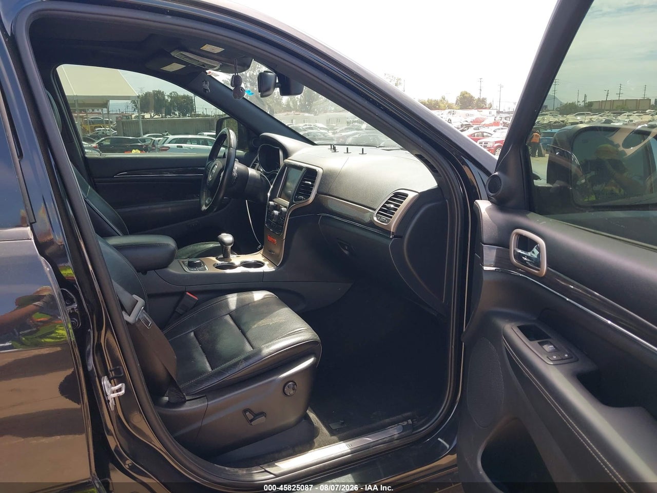 2015 JEEP GRAND CHEROKEE OVERLAND · 5/11