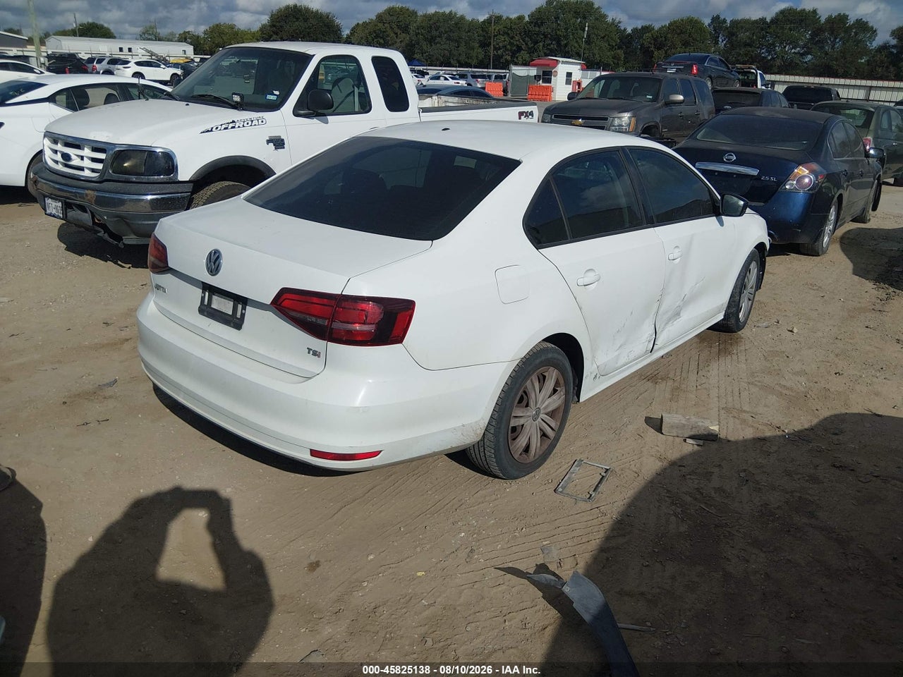 2016 VOLKSWAGEN JETTA 1.4T S · 4/11