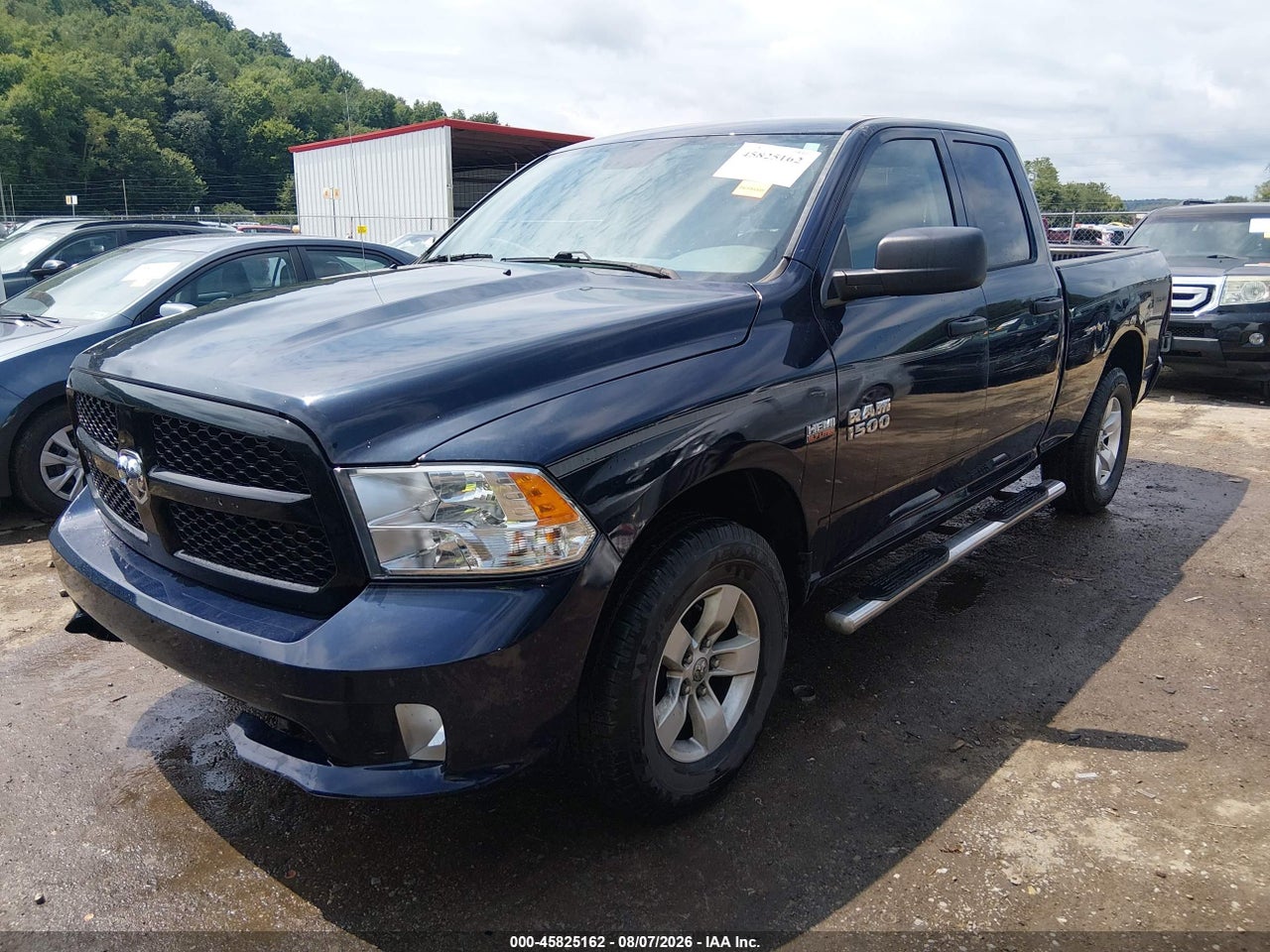 2017 RAM 1500 EXPRESS  4X4 6'4 BOX · 2/11