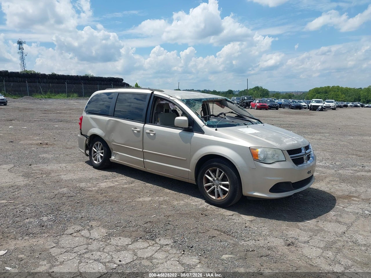 2C4RDGCGXFR****** · 2015 DODGE GRAND CARAVAN SXT