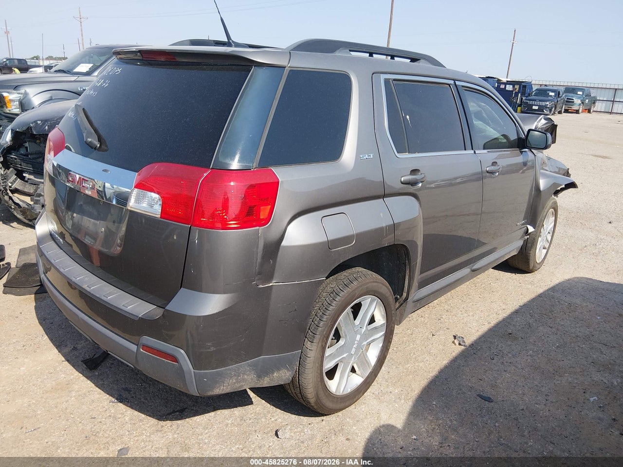2011 GMC TERRAIN SLT · 4/11