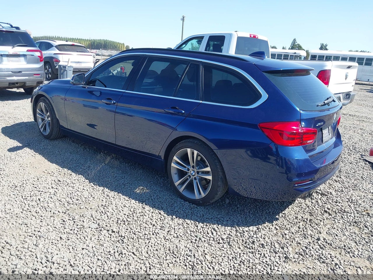2016 BMW 328I XDRIVE · 3/11