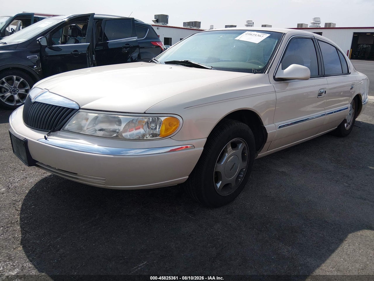2001 LINCOLN CONTINENTAL · 2/11