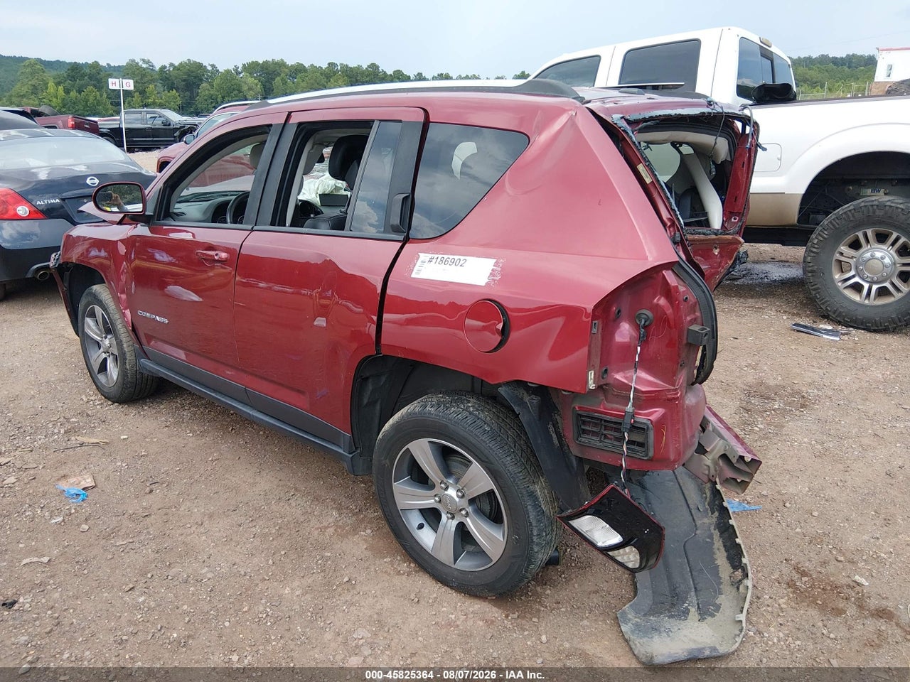 2016 JEEP COMPASS HIGH ALTITUDE EDITION · 3/10