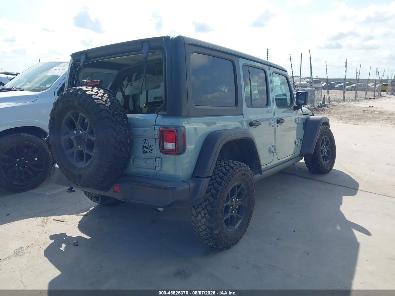 2024 JEEP WRANGLER 4-DOOR WILLYS 4X4 · 4/11