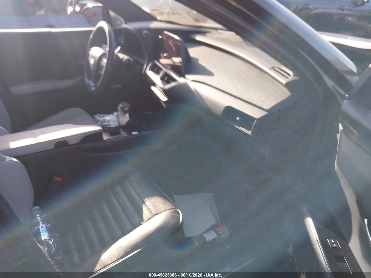 2023 LEXUS UX 250H · 5/11