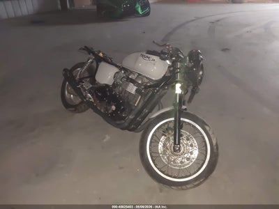 2014 TRIUMPH MOTORCYCLE THRUXTON