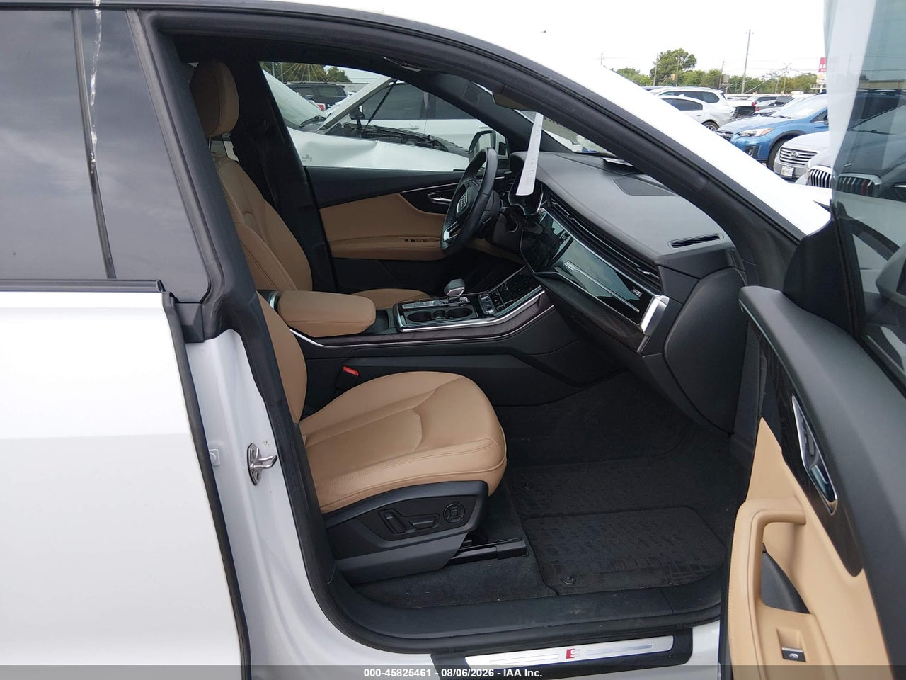 2022 AUDI Q8 PRESTIGE 55 TFSI QUATTRO TIPTRONIC · 5/11