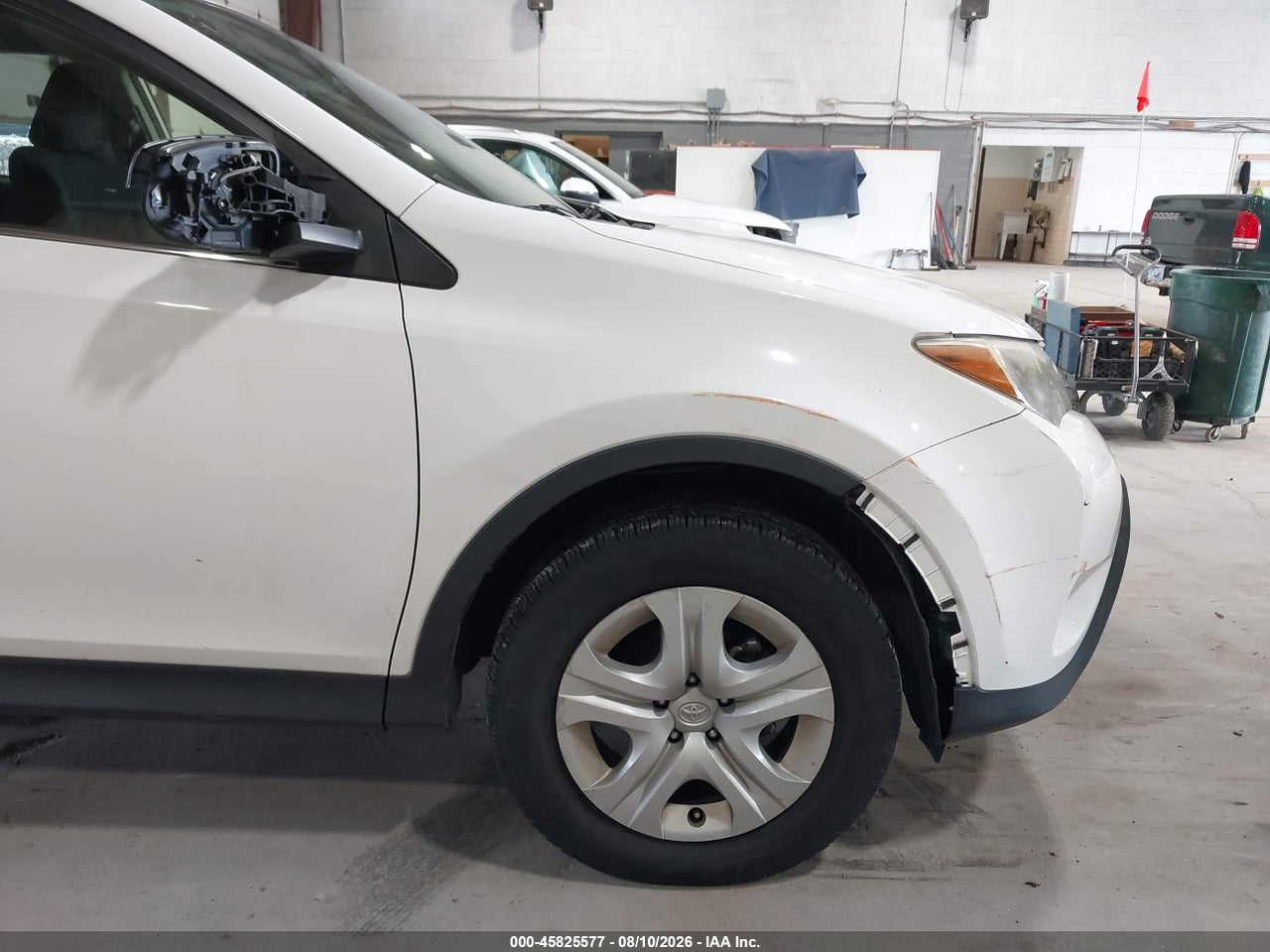 2015 TOYOTA RAV4 LE · 6/11
