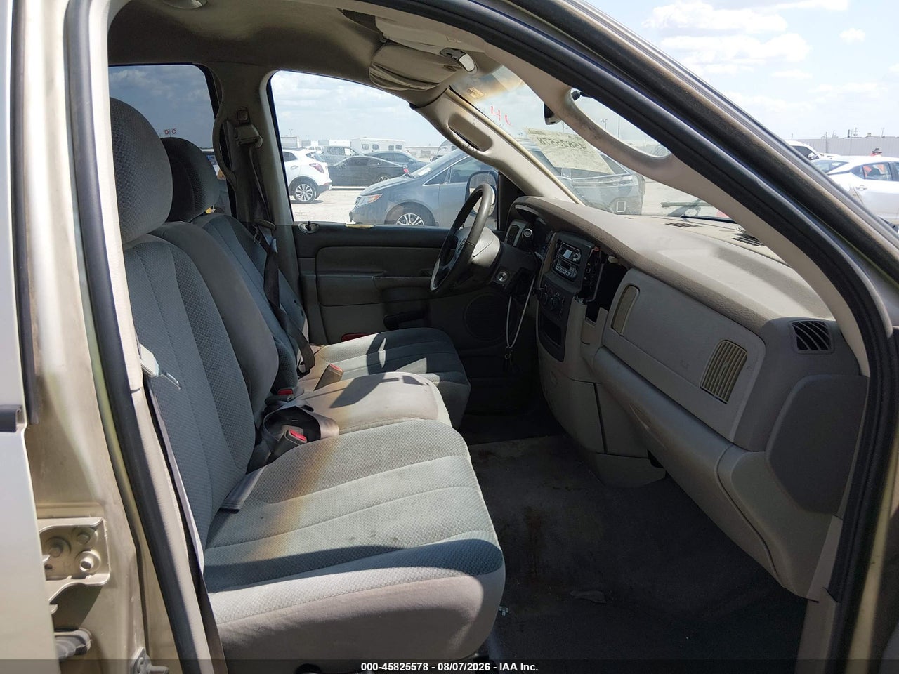 2002 DODGE RAM 1500 ST · 5/11