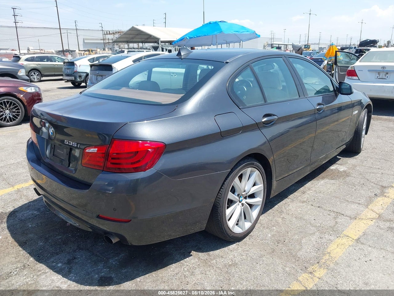 2011 BMW 535I · 4/11