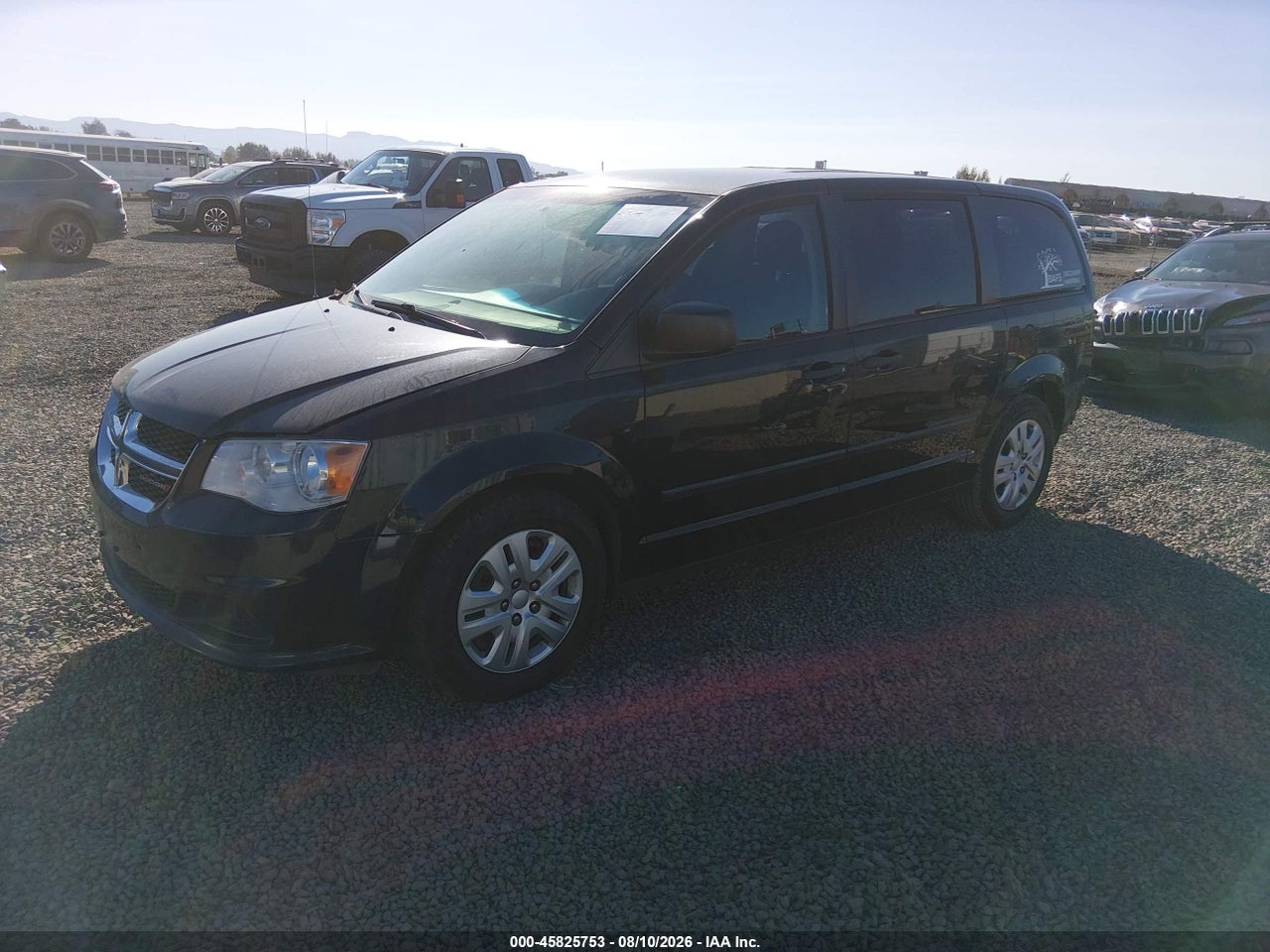 2016 DODGE GRAND CARAVAN SE/SXT · 2/11