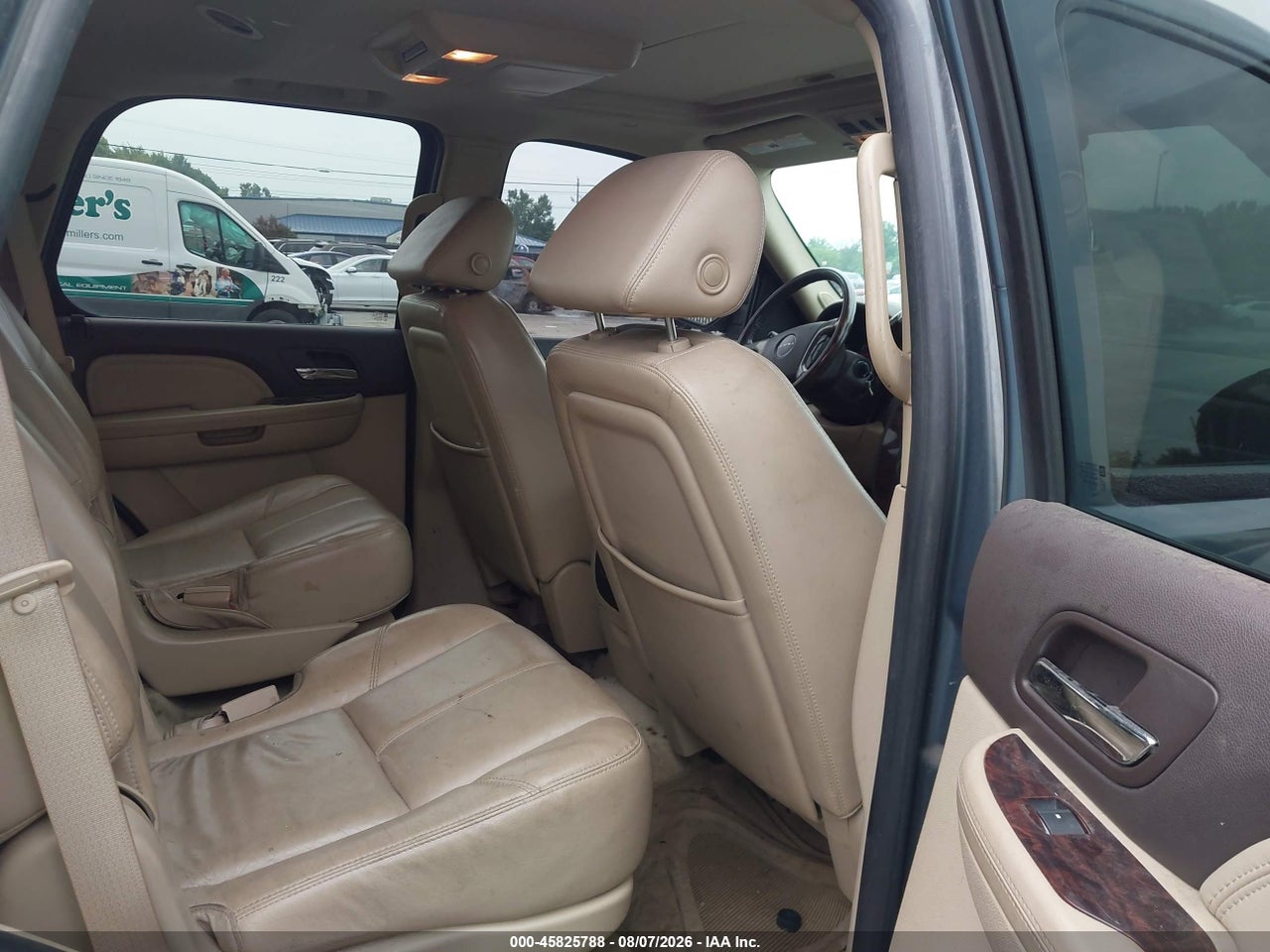 1GKFK63868J****** · 2008 GMC YUKON DENALI · 8/11