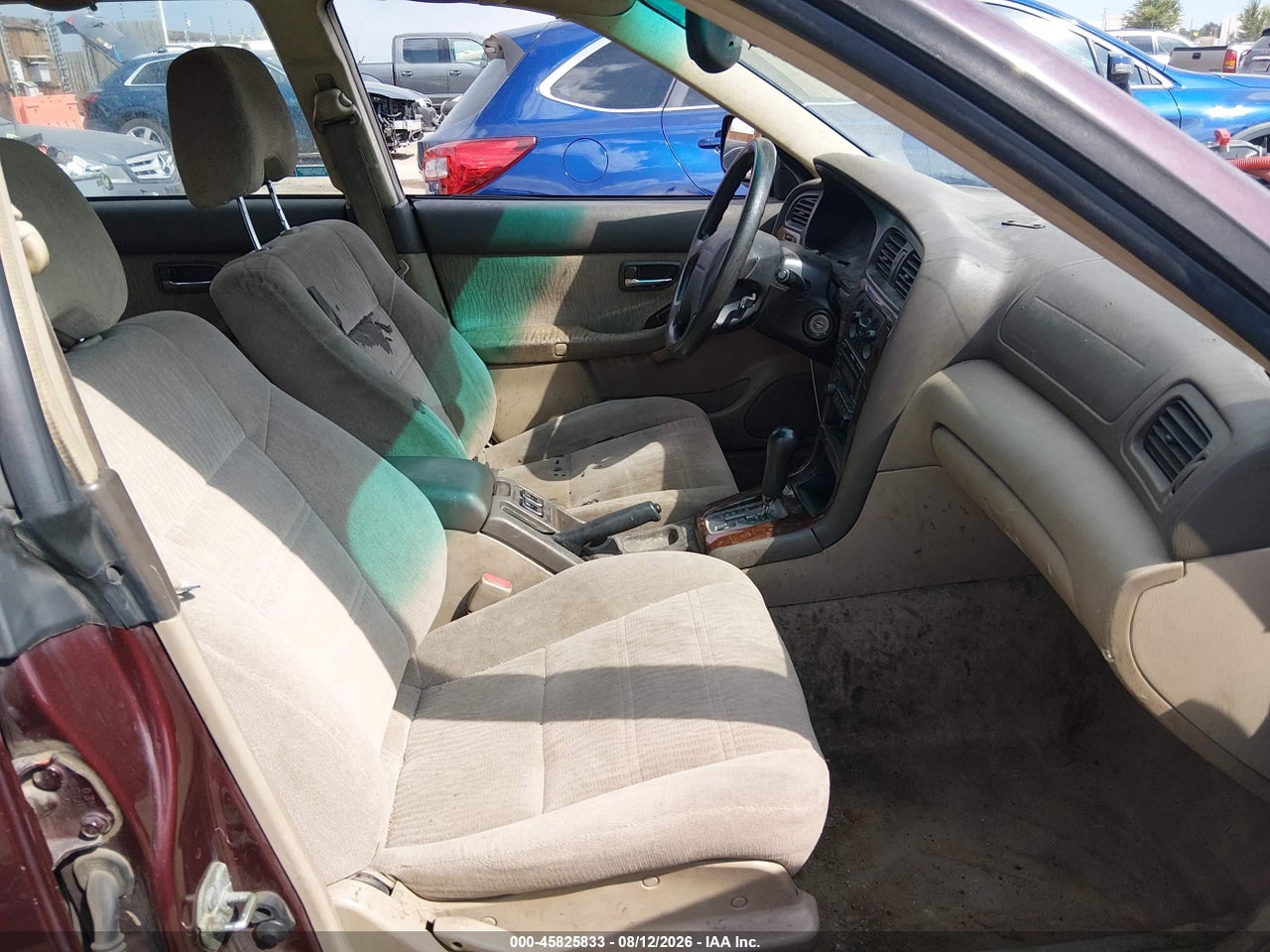 2000 SUBARU OUTBACK · 5/11