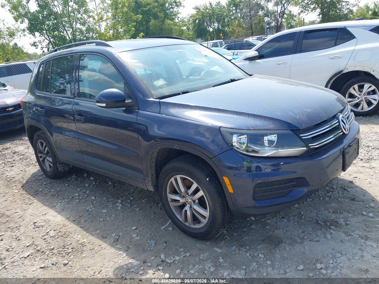 WVGAV7AXXFW****** · 2015 VOLKSWAGEN TIGUAN S