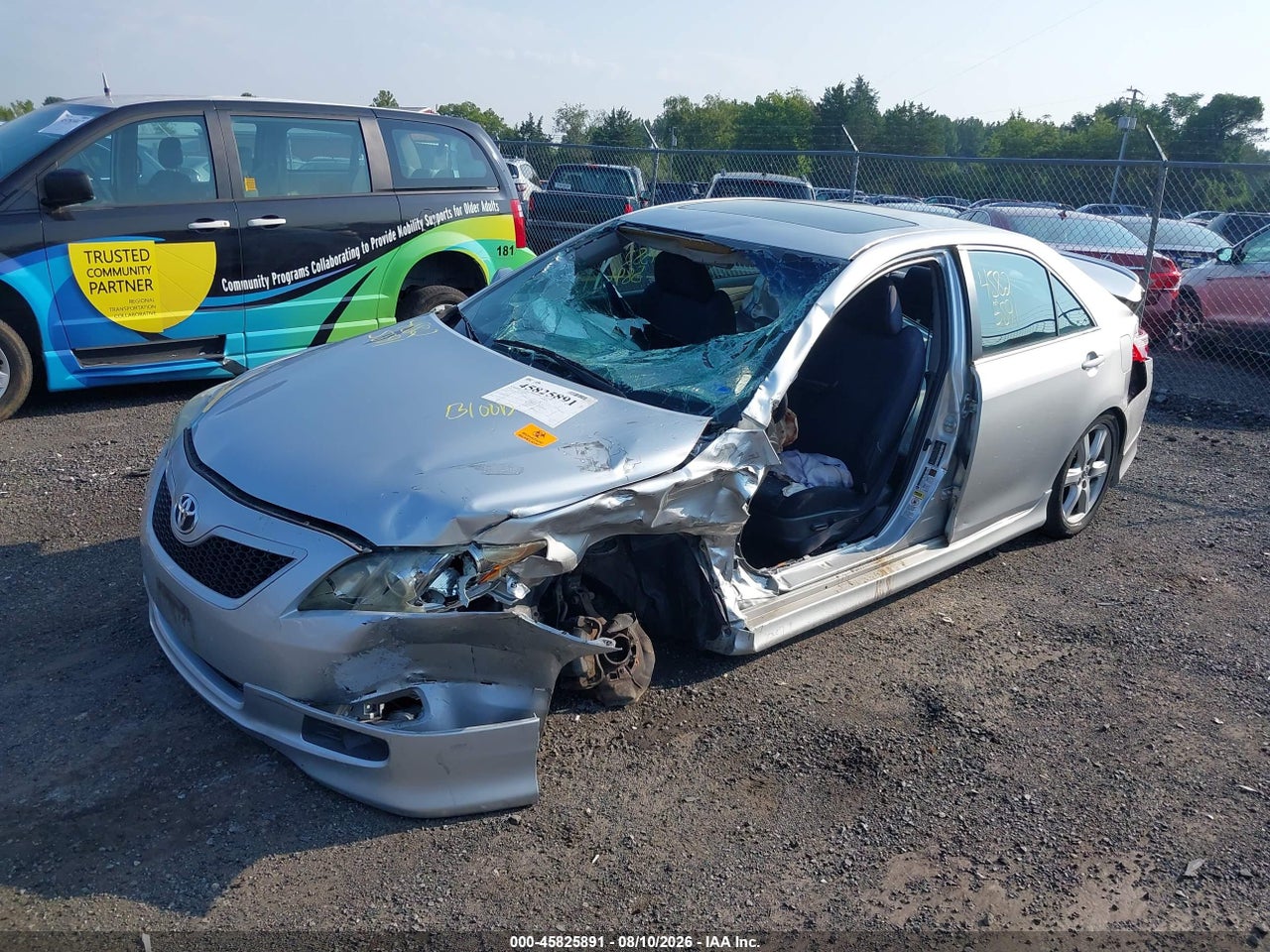 4T1BE46K79U****** · 2009 TOYOTA CAMRY SE · 2/10