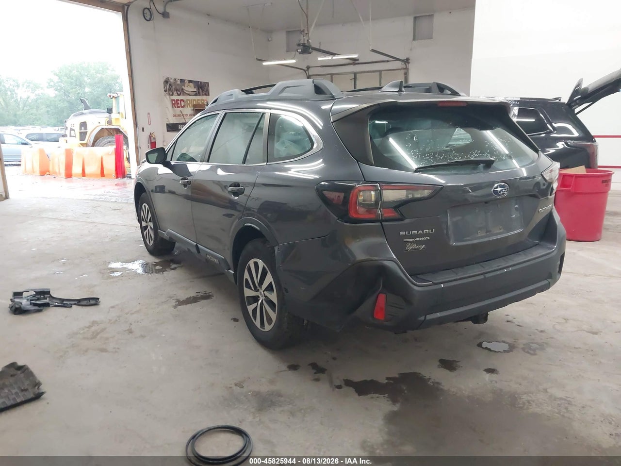 2022 SUBARU OUTBACK · 3/11