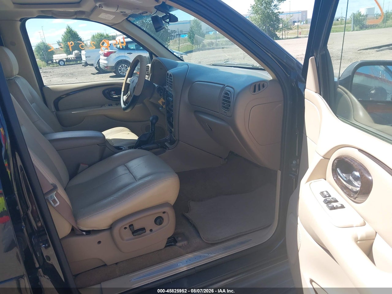 2004 BUICK RAINIER CXL PLUS · 5/11