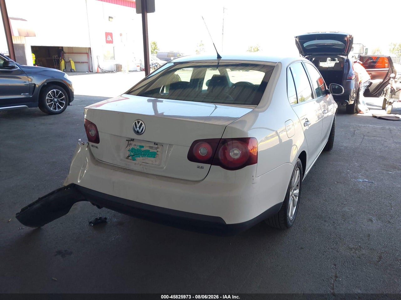 2009 VOLKSWAGEN JETTA S · 4/10