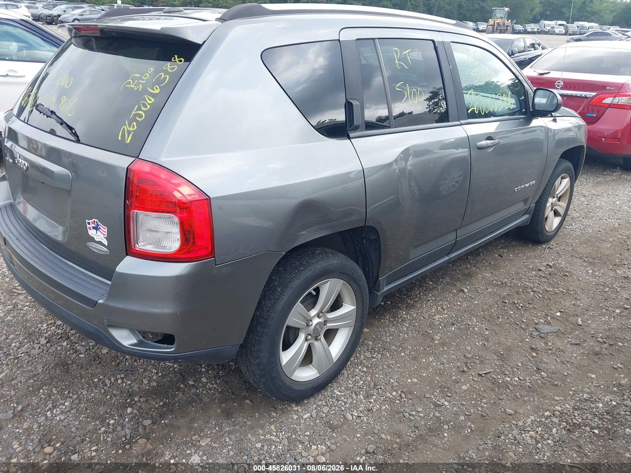 2012 JEEP COMPASS LATITUDE · 4/10