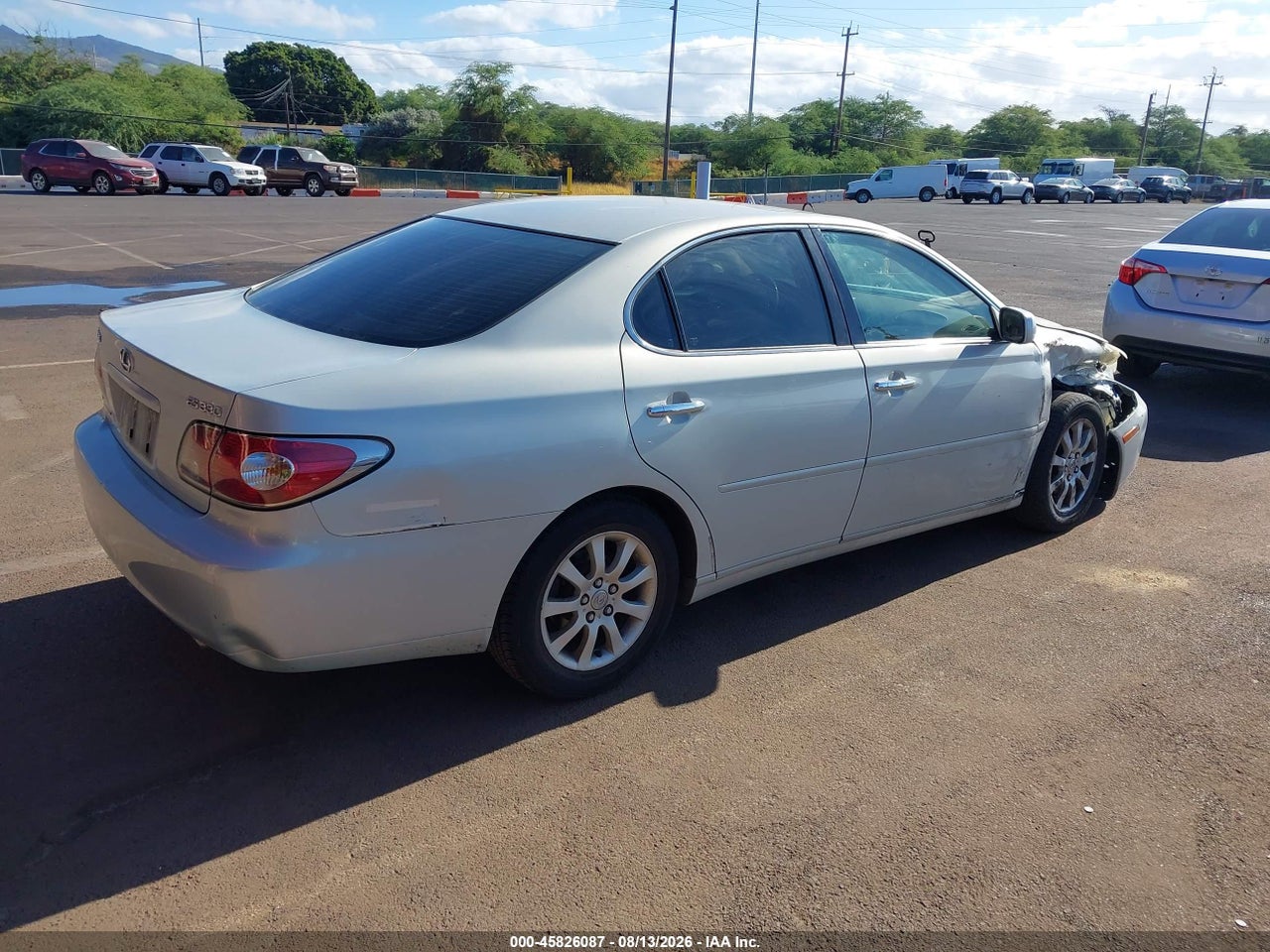 2004 LEXUS ES 330 · 4/11