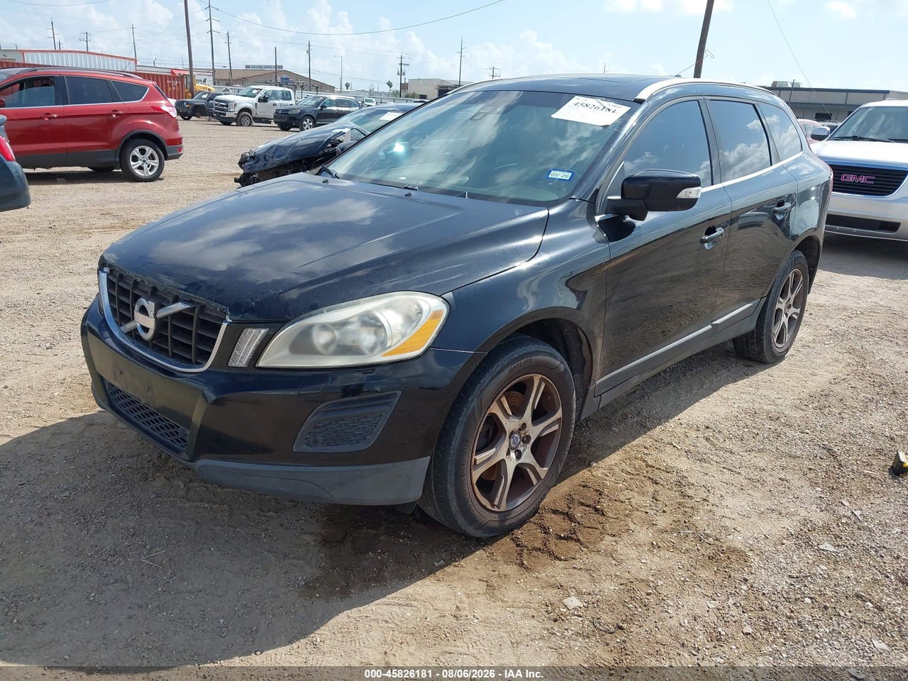 2011 VOLVO XC60 T6/T6 R-DESIGN · 2/11