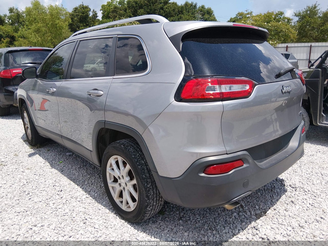 2016 JEEP CHEROKEE LATITUDE · 3/11