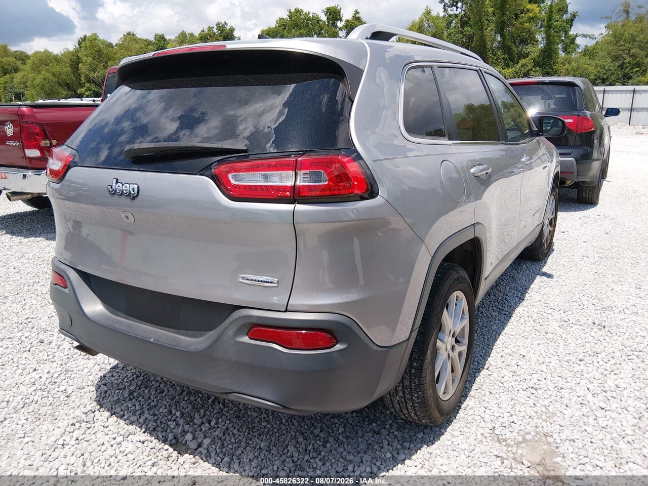 2016 JEEP CHEROKEE LATITUDE · 4/11