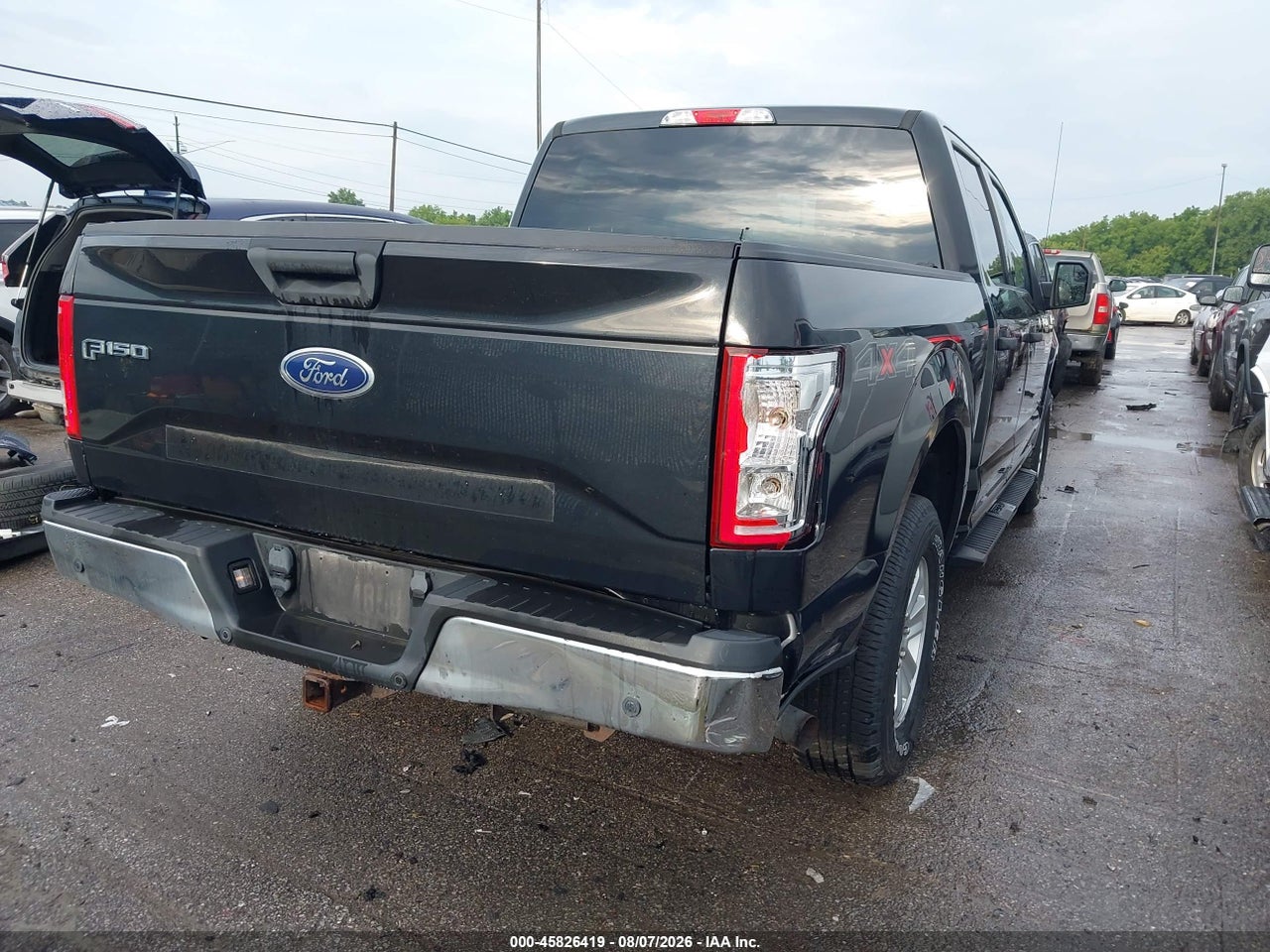 2015 FORD F-150 XLT · 4/11